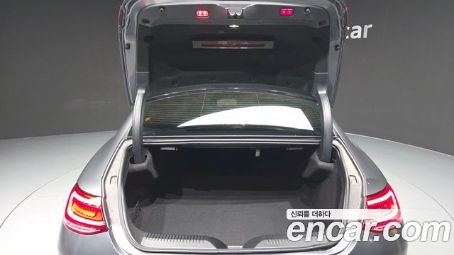 Mercedes-Benz CLS-Class 2019 — photo 20