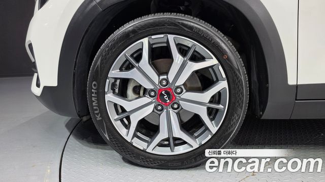 Kia Seltos 2023 — photo 5