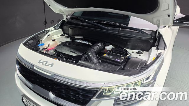 Kia Seltos 2023 — photo 6