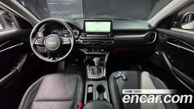 Kia Seltos 2023 — photo 7