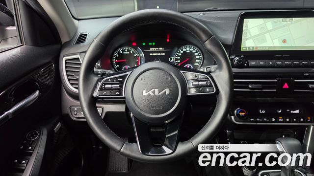 Kia Seltos 2023 — photo 13