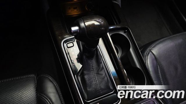 Kia K7 2013 — photo 12