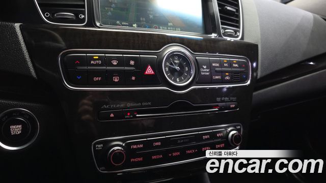Kia K7 2013 — photo 29