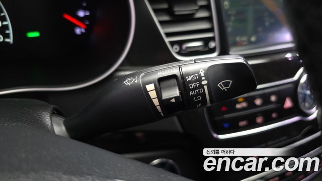 Kia K7 2013 — photo 32