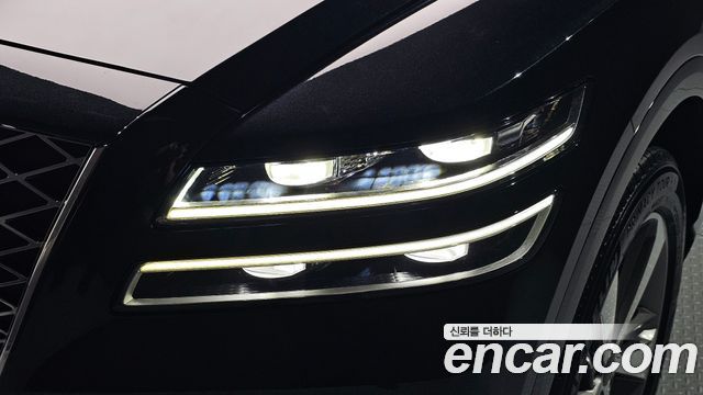 Genesis GV80 2023 — photo 8