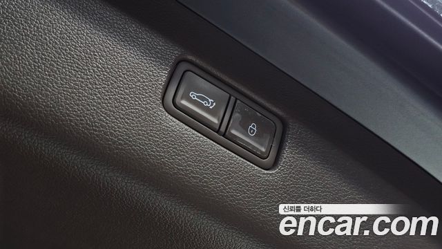 Genesis GV80 2023 — photo 29