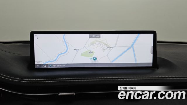 Genesis GV70 2022 — photo 20