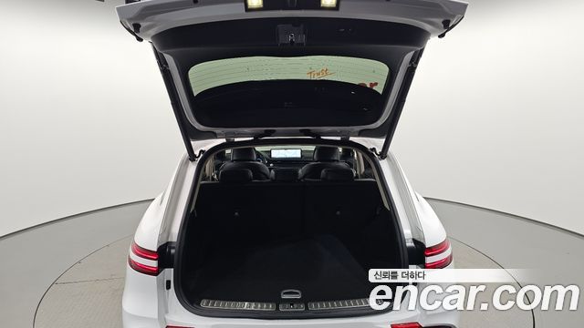 Genesis GV70 2022 — photo 37