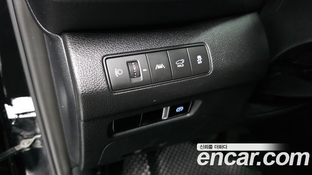 Hyundai Santafe 2022 — photo 24