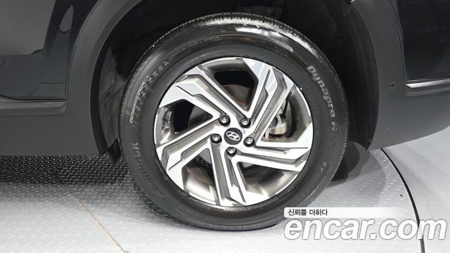Hyundai Santafe 2022 — photo 7