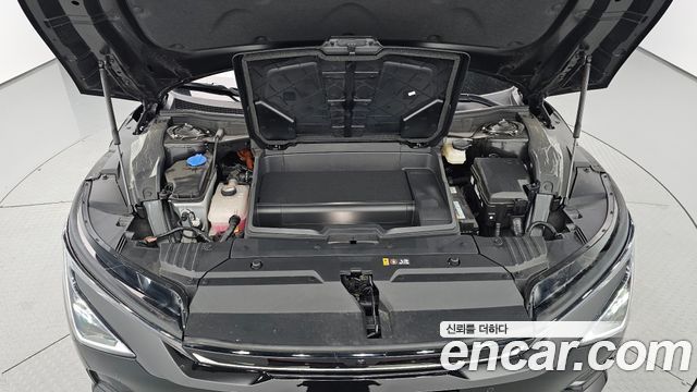 Kia EV6 2025 — photo 6