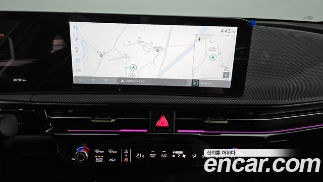 Kia EV6 2025 — photo 20