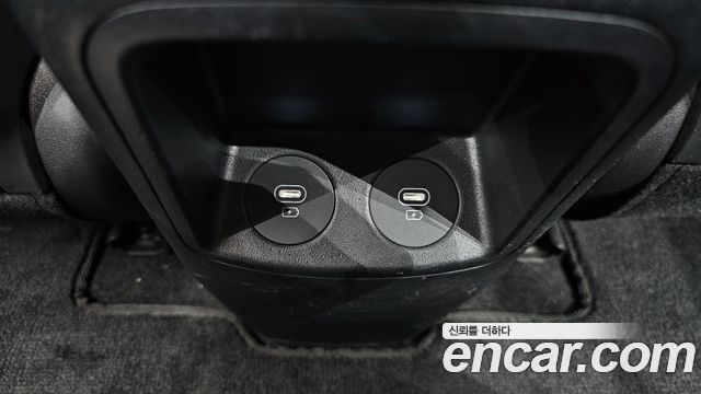 Kia EV6 2025 — photo 35