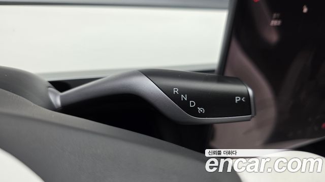 Tesla Model Y 2024 — photo 12