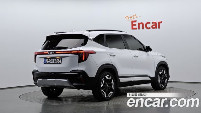 Kia Seltos 2025 — photo 2