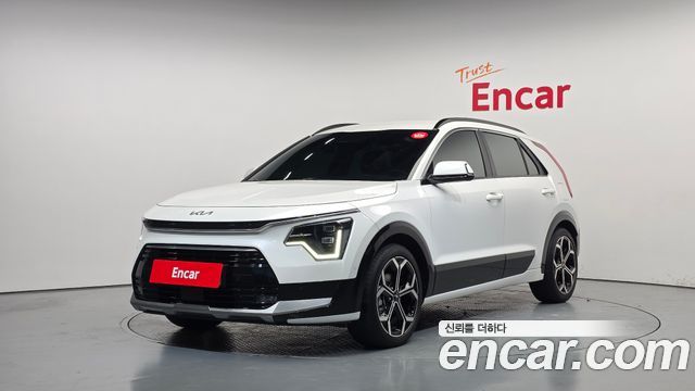 Kia Niro 2022 — photo 1
