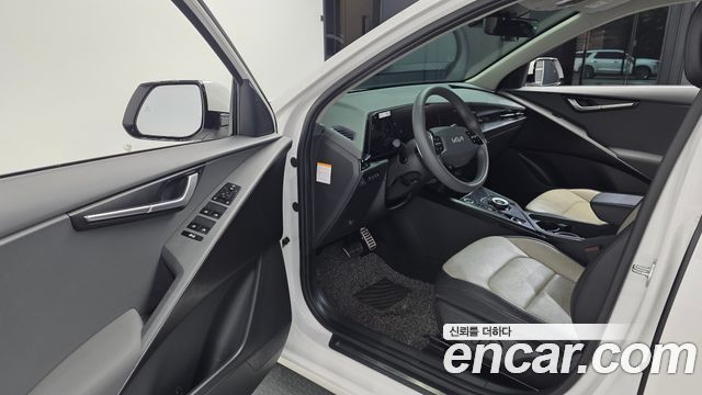 Kia Niro 2022 — photo 13