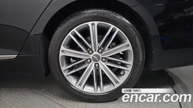 Genesis G80 2017 — photo 7