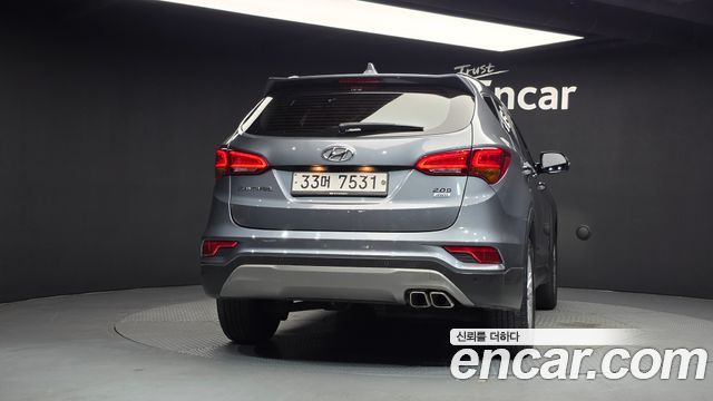 Hyundai Santafe 2018 — photo 4