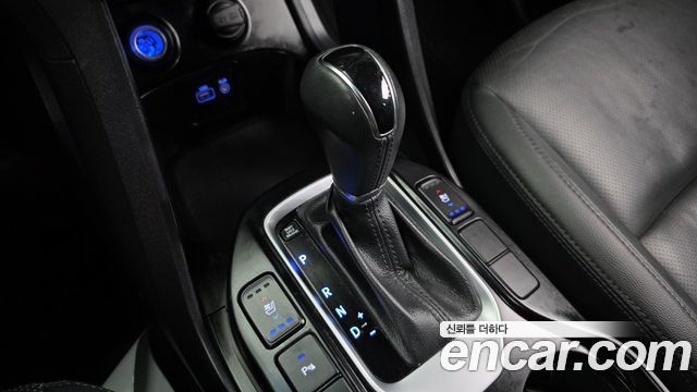 Hyundai Santafe 2018 — photo 9