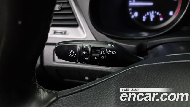 Hyundai Santafe 2018 — photo 18