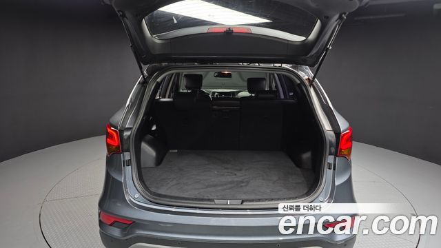 Hyundai Santafe 2018 — photo 20