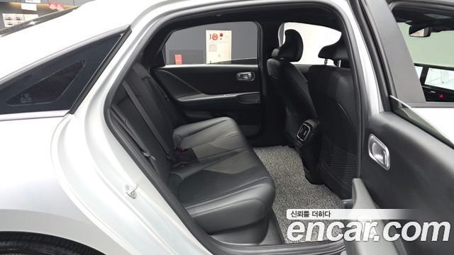 Hyundai Ioniq6 2025 — photo 18
