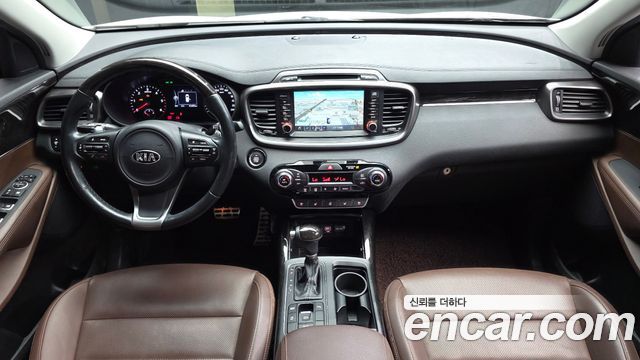 Kia Sorento 2017 — photo 10