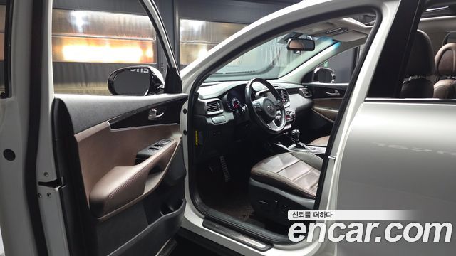 Kia Sorento 2017 — photo 13
