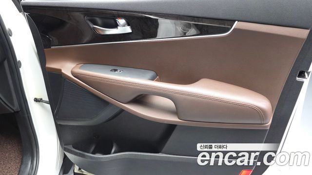 Kia Sorento 2017 — photo 14