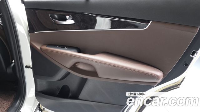Kia Sorento 2017 — photo 15