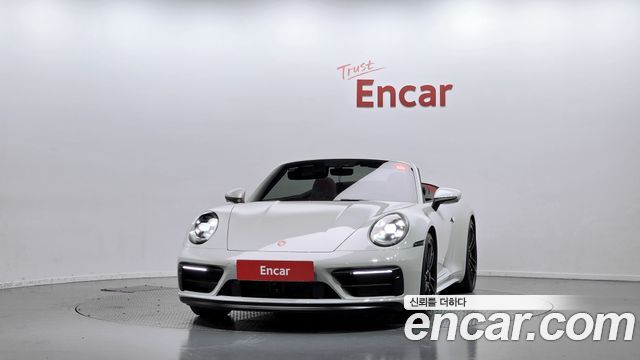 Porsche 911 2023 — photo 3
