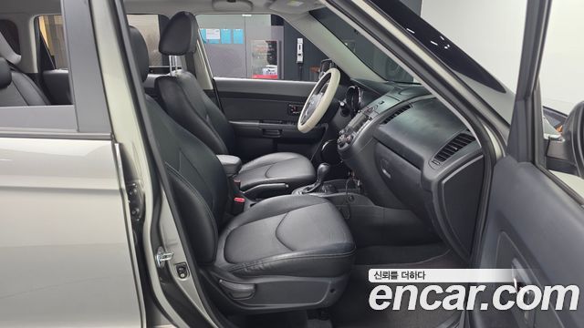 Kia Soul 2011 — photo 11