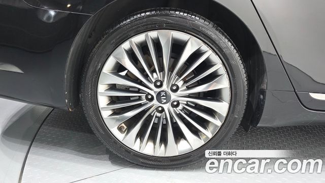 Kia K7 2017 — photo 5