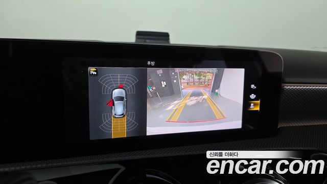 Mercedes-Benz A-Class 2021 — photo 21