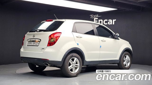 KG Mobility KORANDO 2012 — photo 2