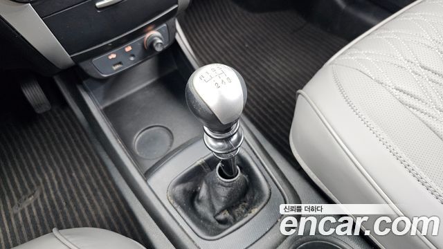 KG Mobility KORANDO 2012 — photo 9