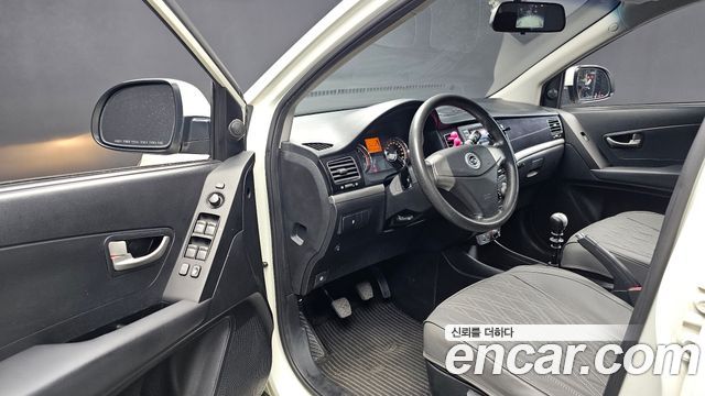 KG Mobility KORANDO 2012 — photo 10