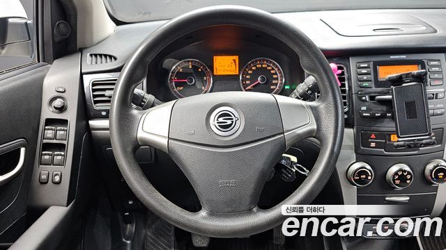 KG Mobility KORANDO 2012 — photo 13