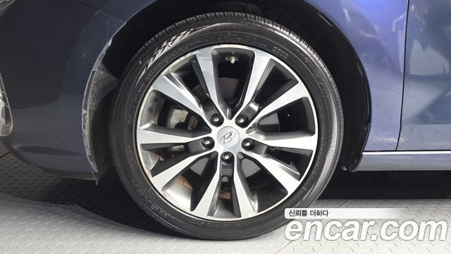 Hyundai i30 2017 — photo 5