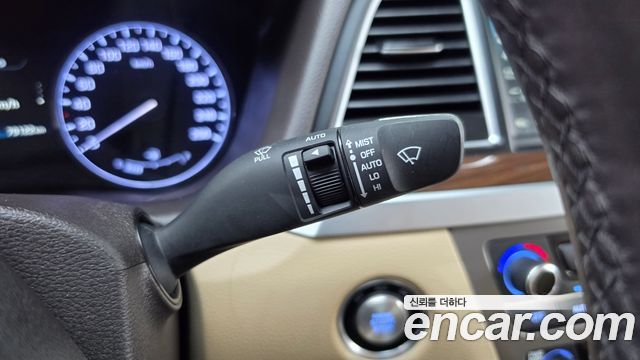 Hyundai Genesis 2016 — photo 26