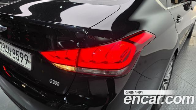 Hyundai Genesis 2016 — photo 9