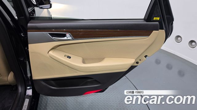 Hyundai Genesis 2016 — photo 15