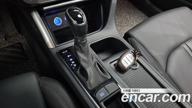 Hyundai Sonata 2016 — photo 12