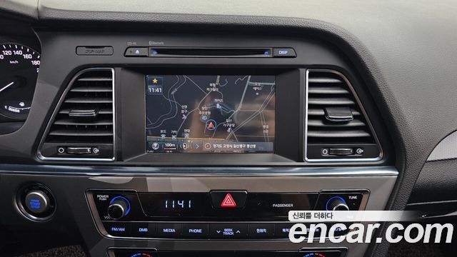 Hyundai Sonata 2016 — photo 20