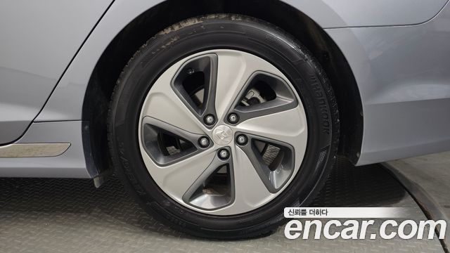 Hyundai Sonata 2016 — photo 7