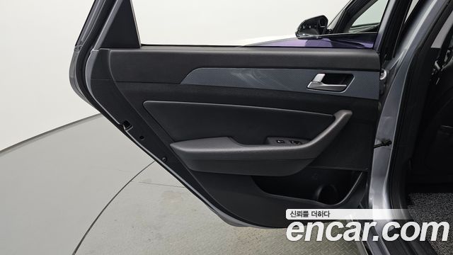 Hyundai Sonata 2016 — photo 15