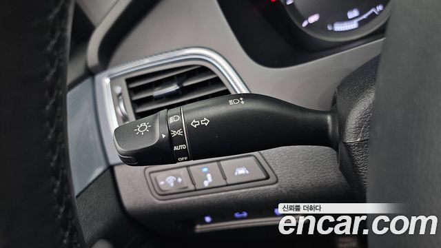Hyundai Sonata 2016 — photo 28