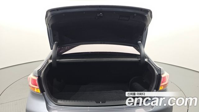 Hyundai Sonata 2016 — photo 33