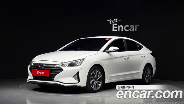 Hyundai AVANTE 2019 — photo 1